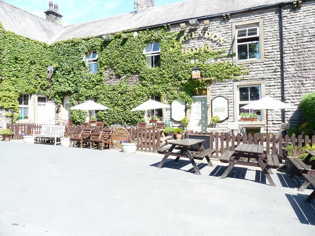 The Clarendon Country Pub With Gasthof 4*